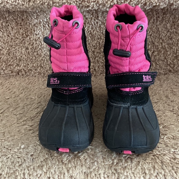 TOTES Toddler Girl JoJo Waterproof Boots - Picture 9 of 10